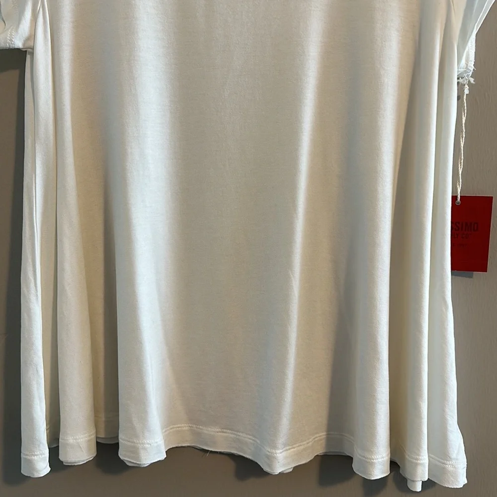 NWT Mossimo Tee Size S - Picture 3 of 6